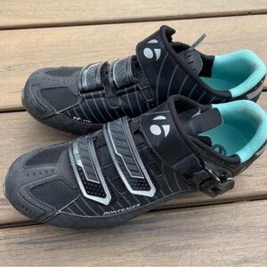 Black and Teal Women's Cycling Shoes
